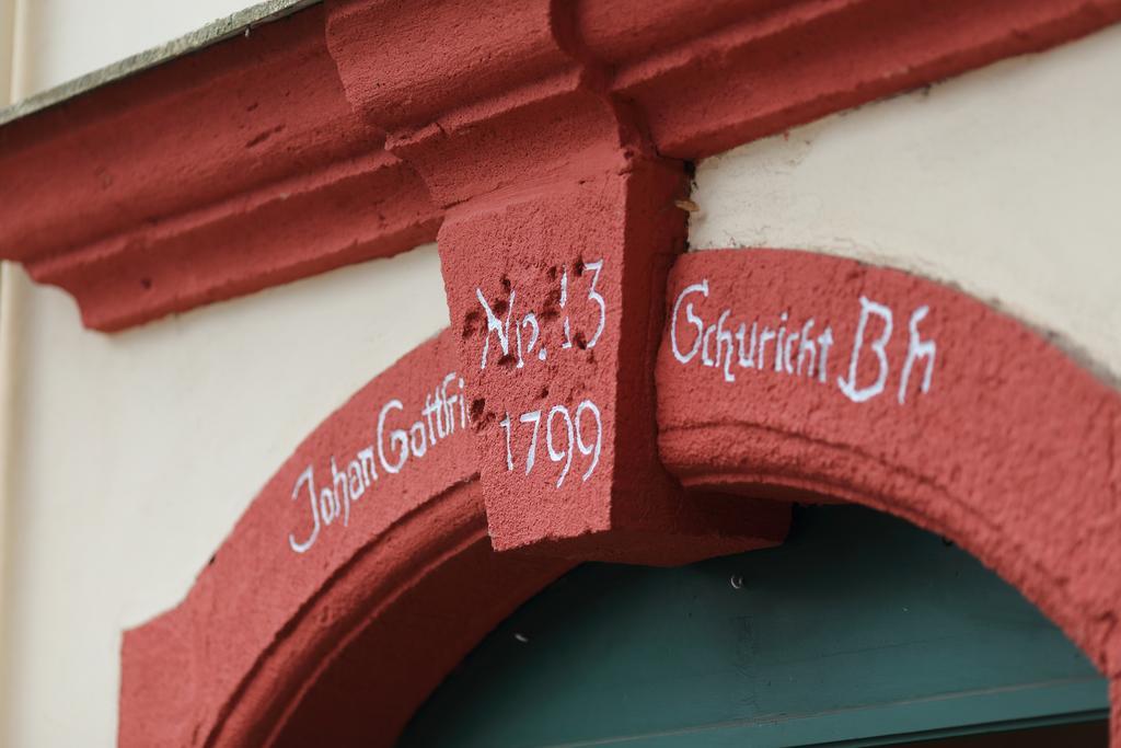 Gasthof Und Hotel Roter Hirsch Claußnitz Εξωτερικό φωτογραφία